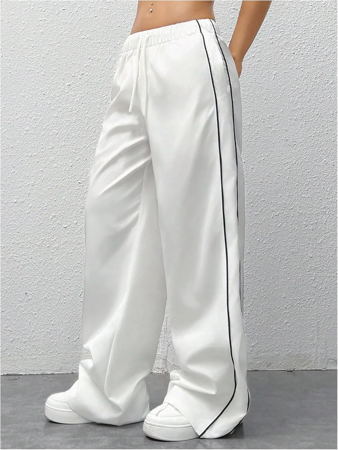WDIRARA Girl's Waist Contrast Binding Sweatpants Straight Leg Loose Trousers