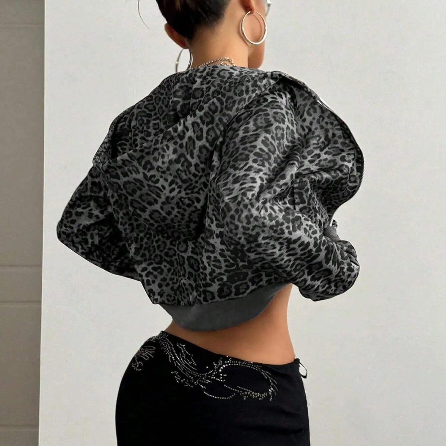 Women Leopard Print Full Zip Up Crop Hoodie Long Sleeve Fleece Cheetah Print Zipper Cropped Hooded Sweatshirt