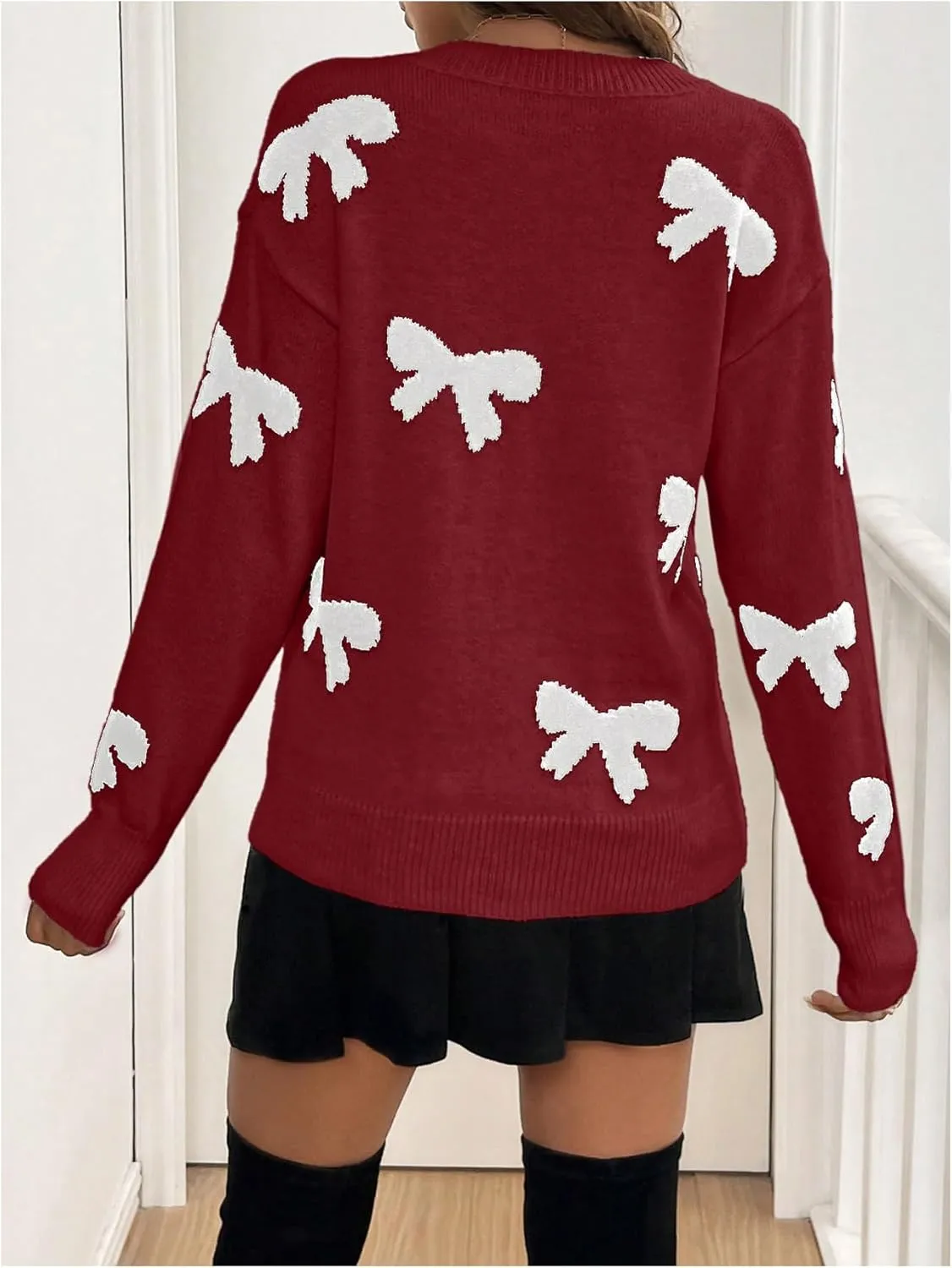 Women's Bow Print Sweaters V Neck Lightweight Sweater Long Sleeve Pullovers Knit Top
