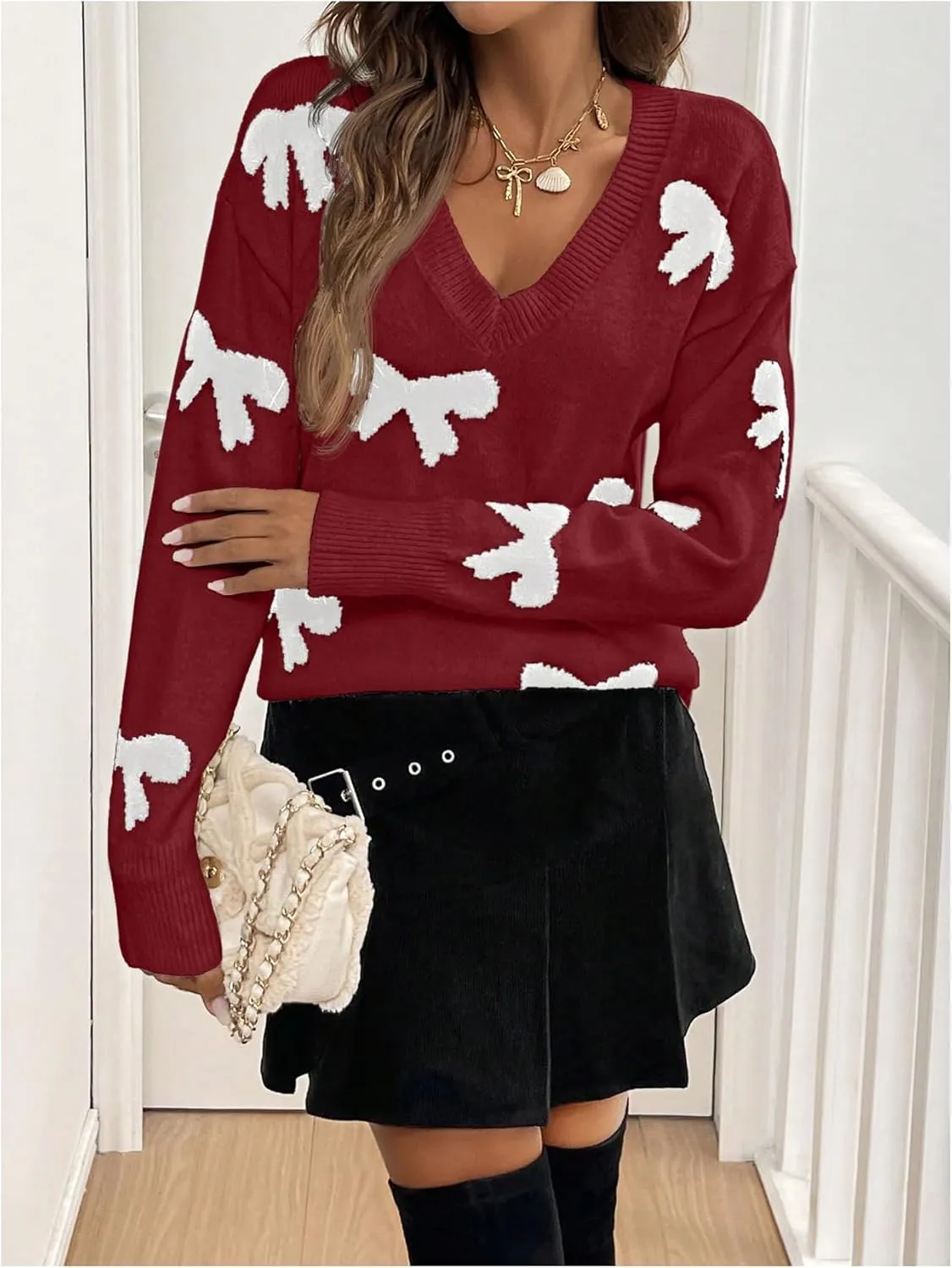 Women's Bow Print Sweaters V Neck Lightweight Sweater Long Sleeve Pullovers Knit Top