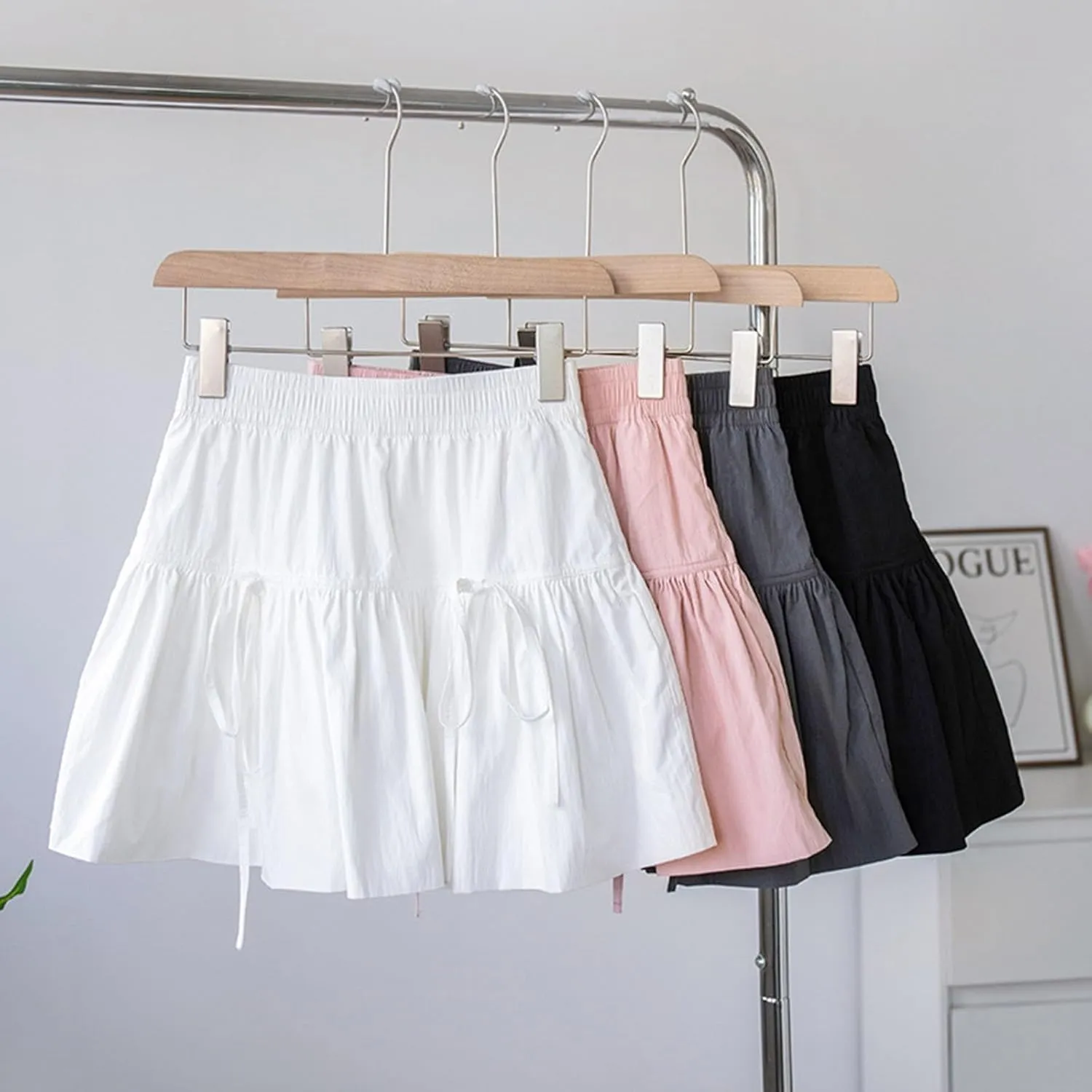 Womens Lace Patchwork Mini Pleated Skirts Irregular Layered Pleated Sexy Elastic Waist Ruffles Lingerie Short Skirts