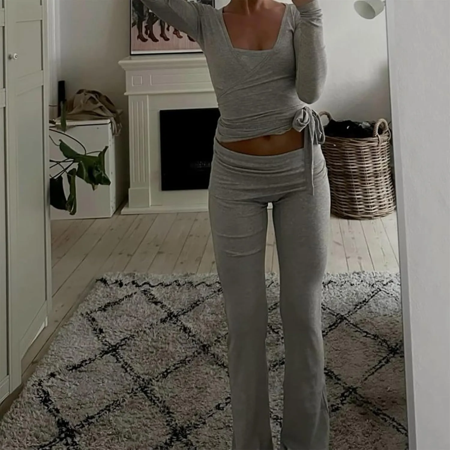 Women's Tie Wrap Top Sexy Deep V Neck Tie Front Long Sleeve Tops Casual Slim Fit Yoga Shirts Workout T Shirts
