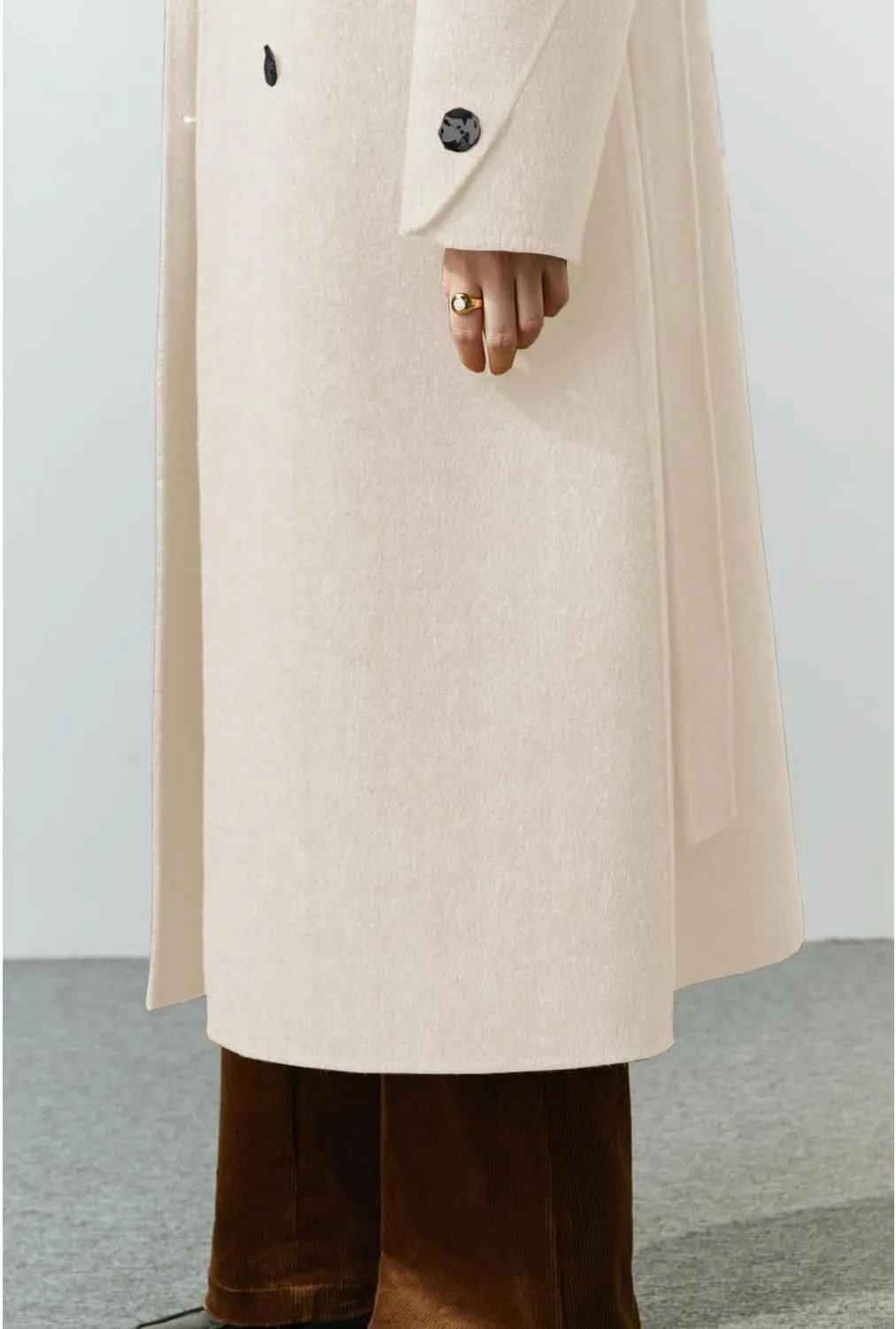 Wool Coats for Women Winter Lapel Double Breasted Wool Blend Long Pea Trench Coat Pocketed Outwear with Belt
